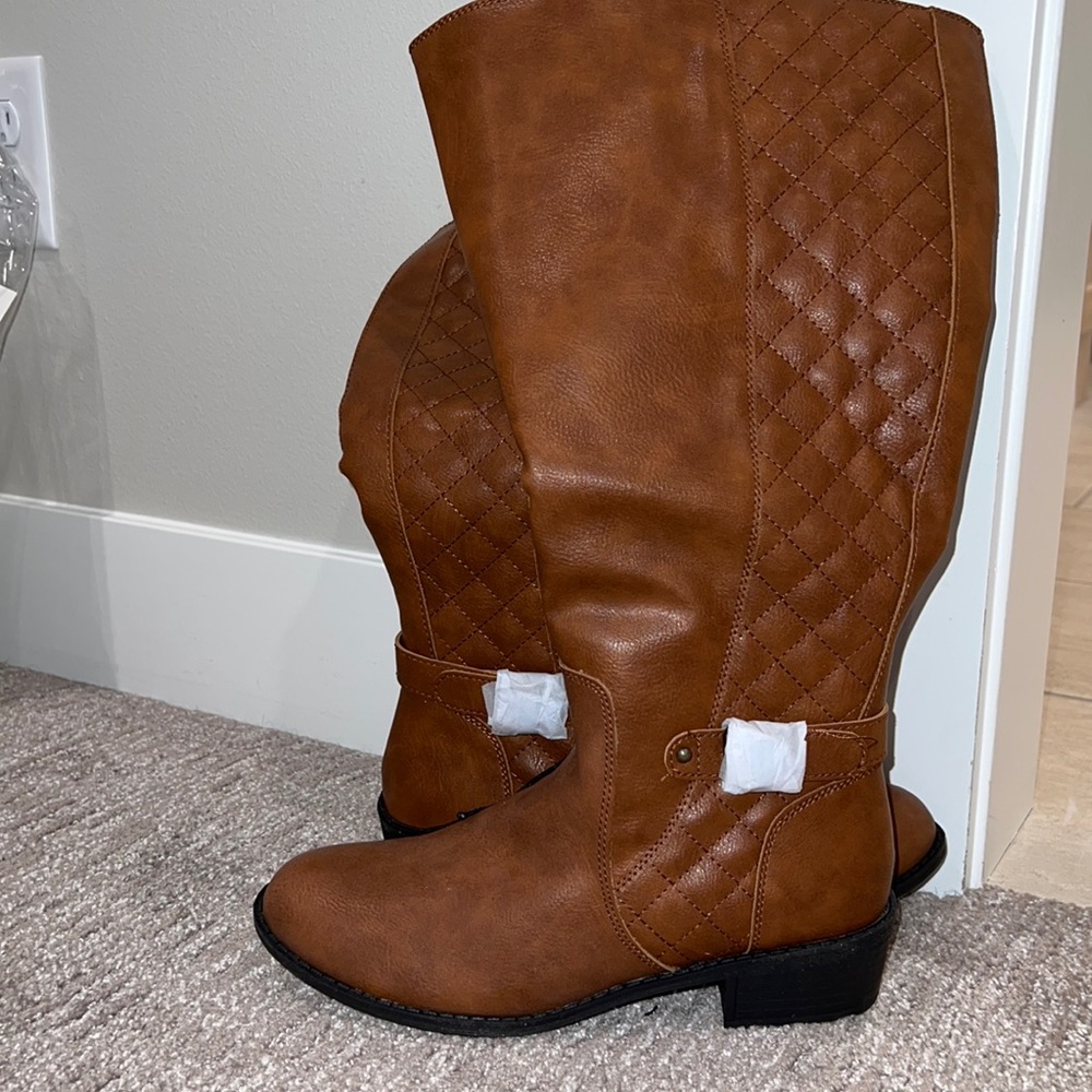 NWT St John’s bay riding boots